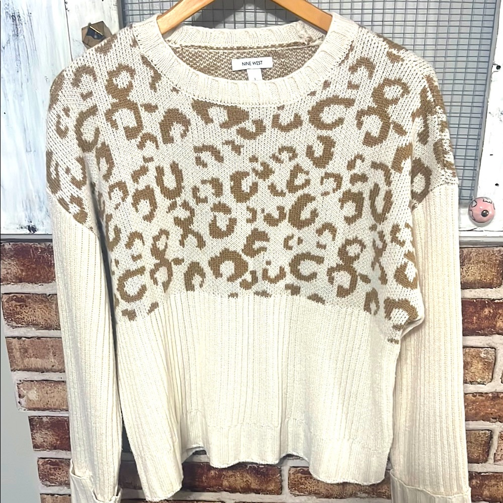 Nine West Cream and Brown Patterned Sweater